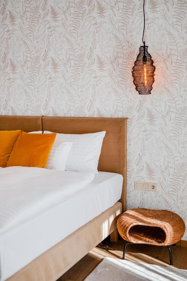 H11 Rooms Esztergom Exterior foto