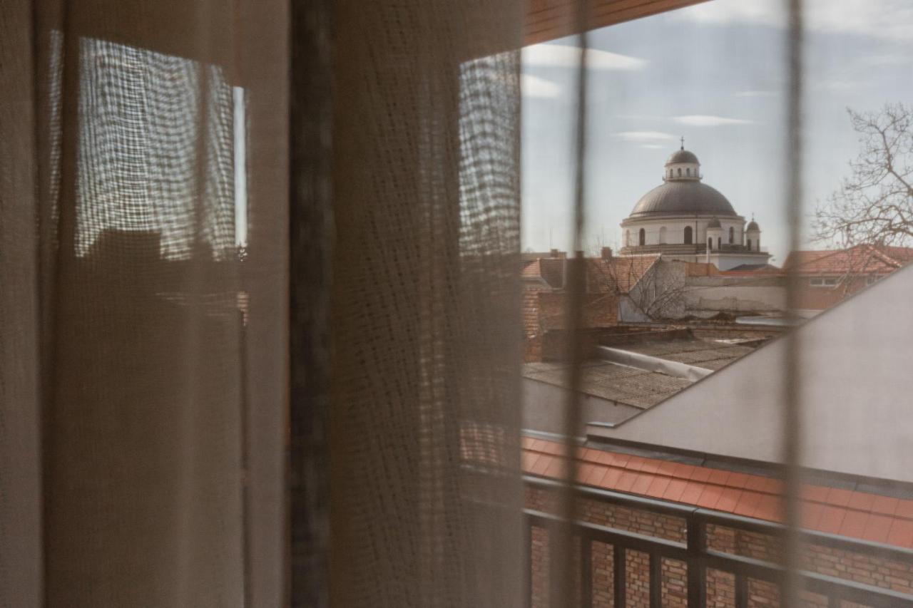 H11 Rooms Esztergom Exterior foto